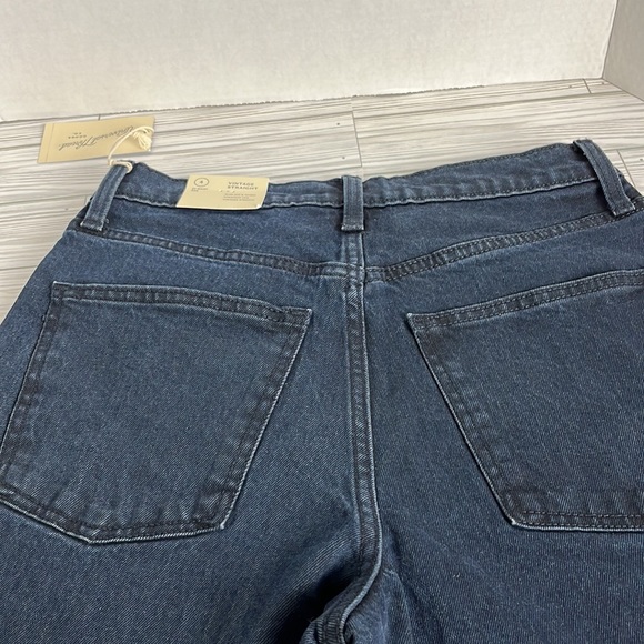 Universal Thread Jeans - Picture 4 of 10